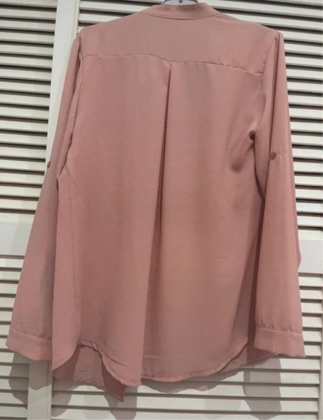 Sobrecamisa Camisa rosa con pedrería S/M nueva