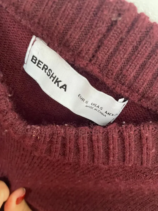 Jersey Bershka Rojo