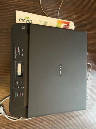 Impresora Brother DCP-7060D con cartuchos