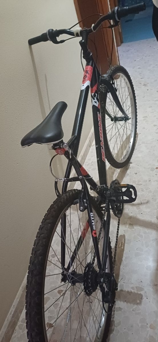 Bicicleta DENBIKE 26 Negra y Roja