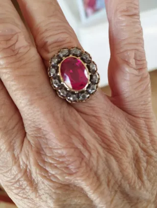 Sortija oro amarillo 11 diamantes rosa