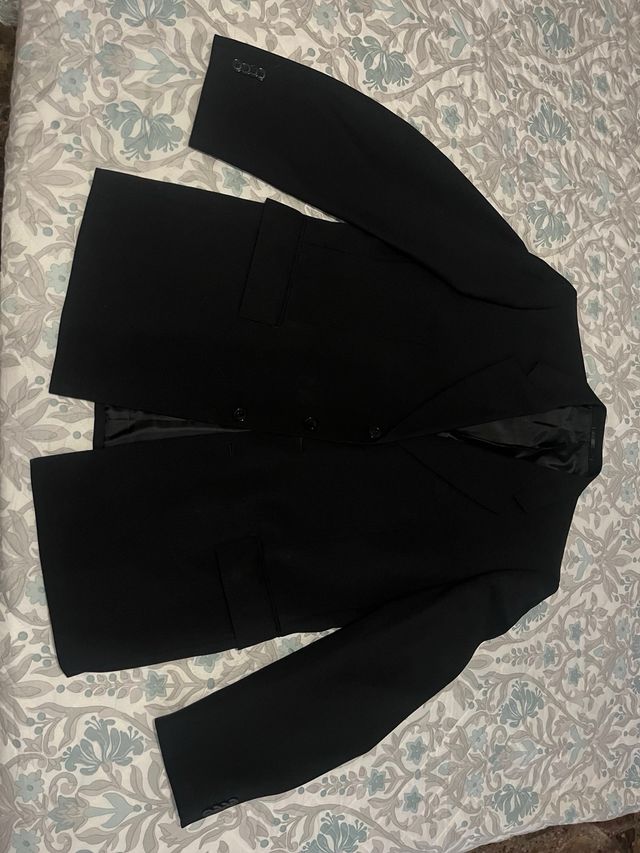 Traje negro para hombre