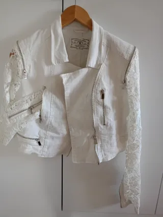 Torera blanca encaje Talla S