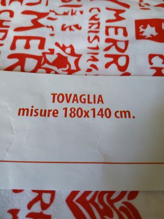 Centrotavola con tovaglia di Natale