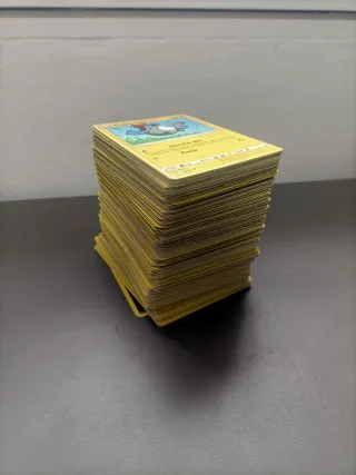 Lote más de 200 Cartas Pokémon ORIGINALES Antiguas