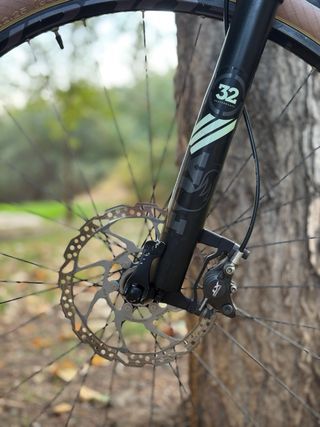 Bicicleta Cube Reaction