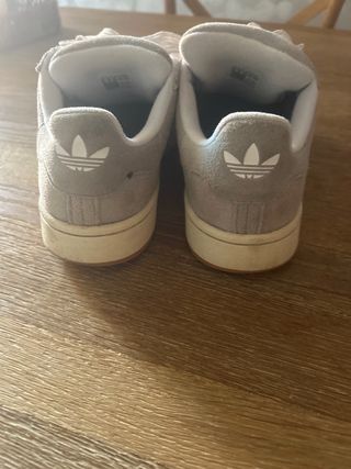 Zapatillas Adidas Campus gris y Blanco