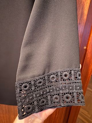 Blusa negra fluída