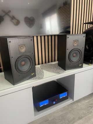 Altavoces Vieta Hifi Negros