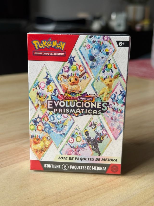 Boster bundle Pokémon Evoluciones Prismáticas