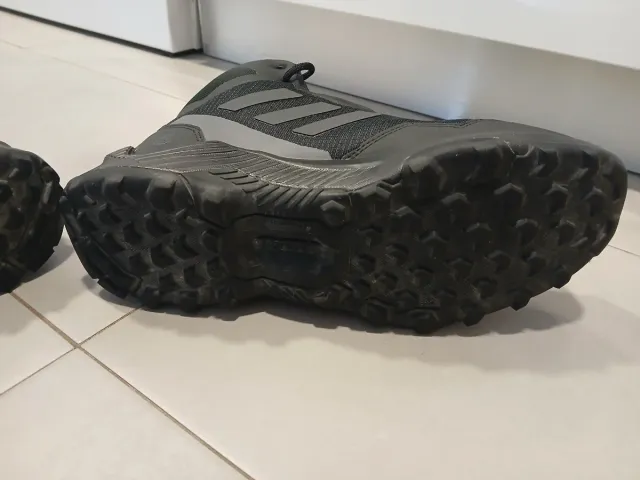 Botas Adidas Hombre Talla 42 Negras