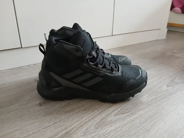 Botas Adidas Hombre Talla 42 Negras