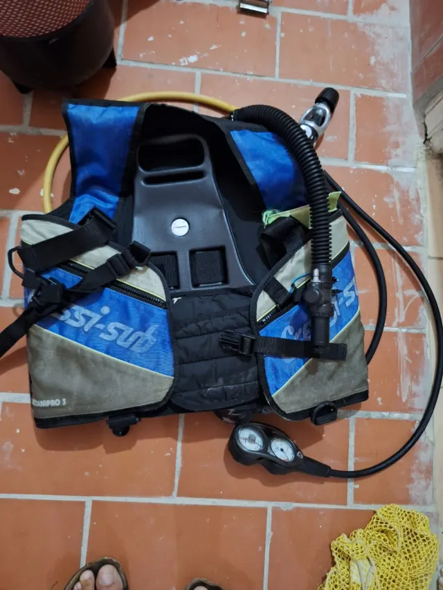 Chaleco de buceo Cressi