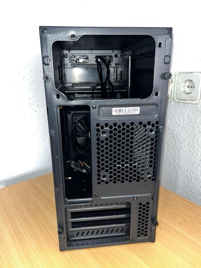 Caja PC Nox Negra