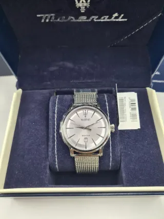 Reloj Maserati Plateado y Blanco