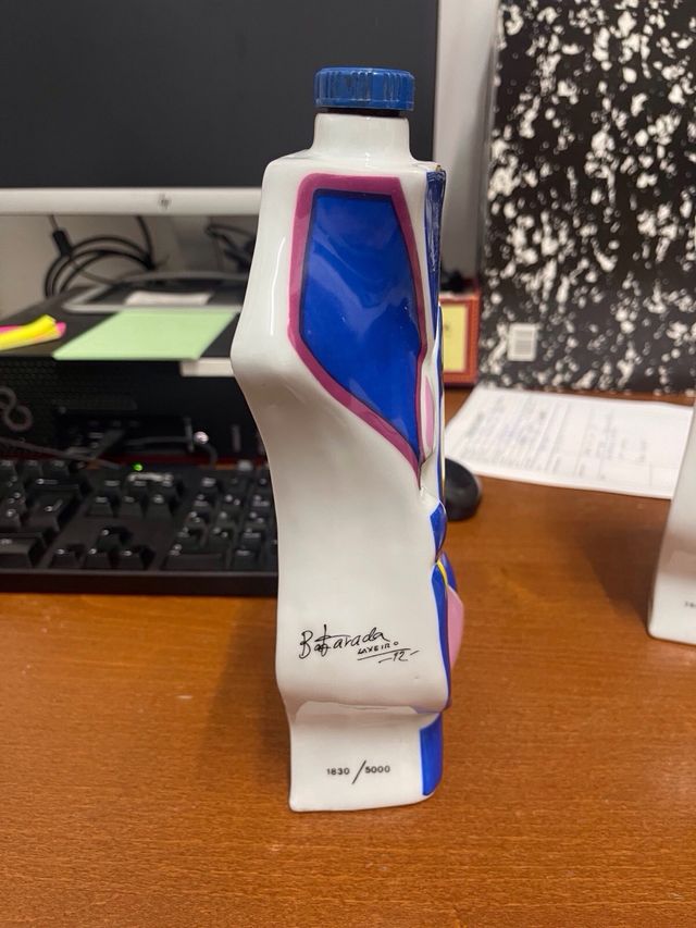 Botella cerámica colección Batarada,LAXEIRO