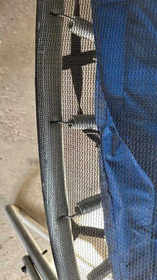 Cama elástica para saltar