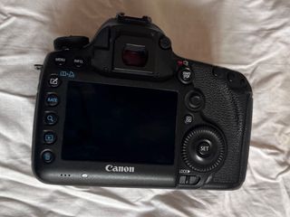 Canon 5D Mark III + 24-70mm f2.8 + 50mm f1.8