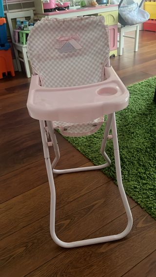 Trona para muñecos rosa