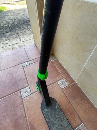 Patinete Oxelo Negro y Verde