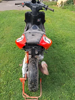 Yamaha Aerox Competición