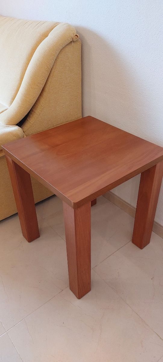 Mesas auxiliares de comedor de madera