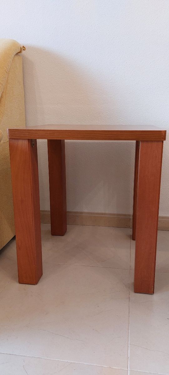 Mesas auxiliares de comedor de madera