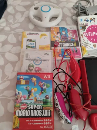 Consola Wii Mini + Accesorios y Juegos