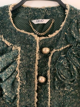 Chaqueta Liu Jo estilo Chanel T. S