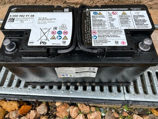 Batería Mercedes A 000 982 91 08 AGM 95 ah