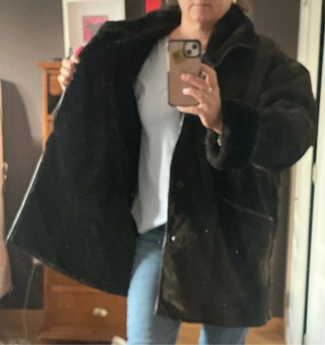 Abrigo de piel vuelta marrón