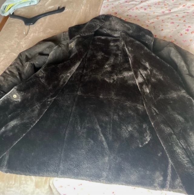 Abrigo de piel vuelta marrón