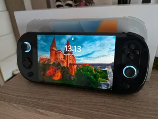 AYA NEO 2S Negra Ryzen 7 7840U 32GB 2TB