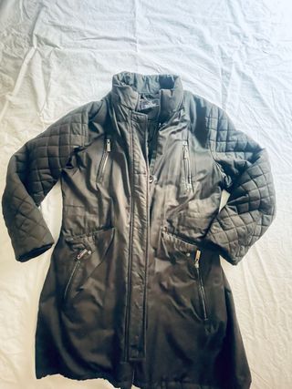 Chaquetón acolchado negro buena calidad