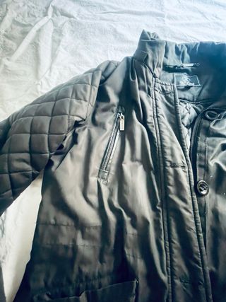 Chaquetón acolchado negro buena calidad