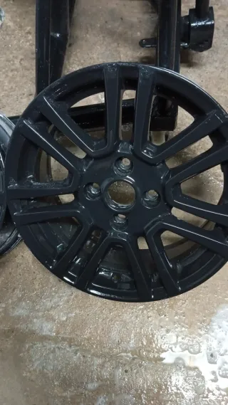 Llantas Ford Tourneo Courier 16