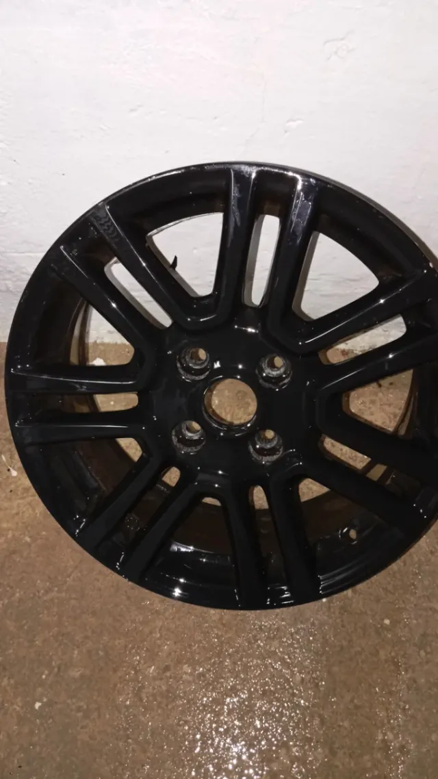 Llantas Ford Tourneo Courier 16