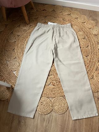 Pantalón Jogger Beige Zara