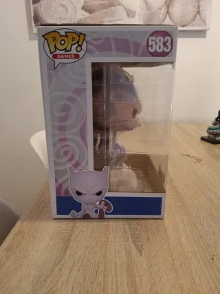 Funko Pop! Pokémon Mewtwo Jumbo 583