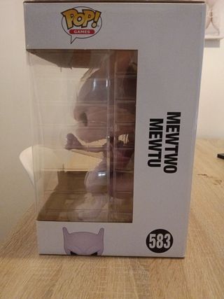 Funko Pop! Pokémon Mewtwo Jumbo 583