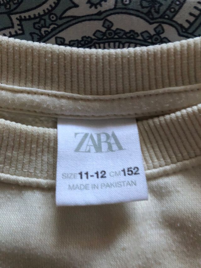 Chandal beige Zara