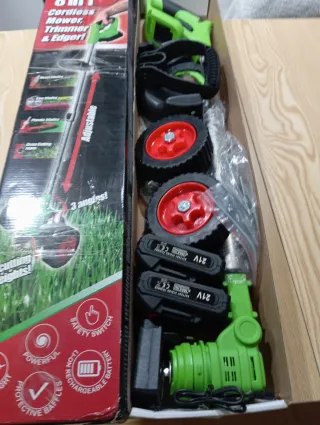 Desbrozadora Eléctrica Rotorazer 8 en 1 Nueva