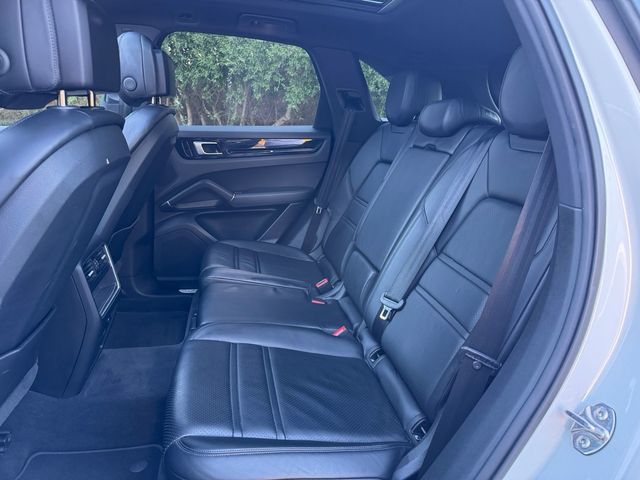 Porsche Cayenne nacional