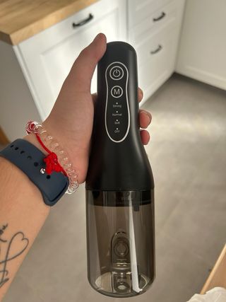 Limpieza de dientes y boca a presion