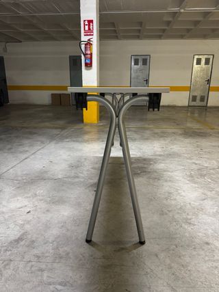 Escritorio plegable - Blanca y plateada