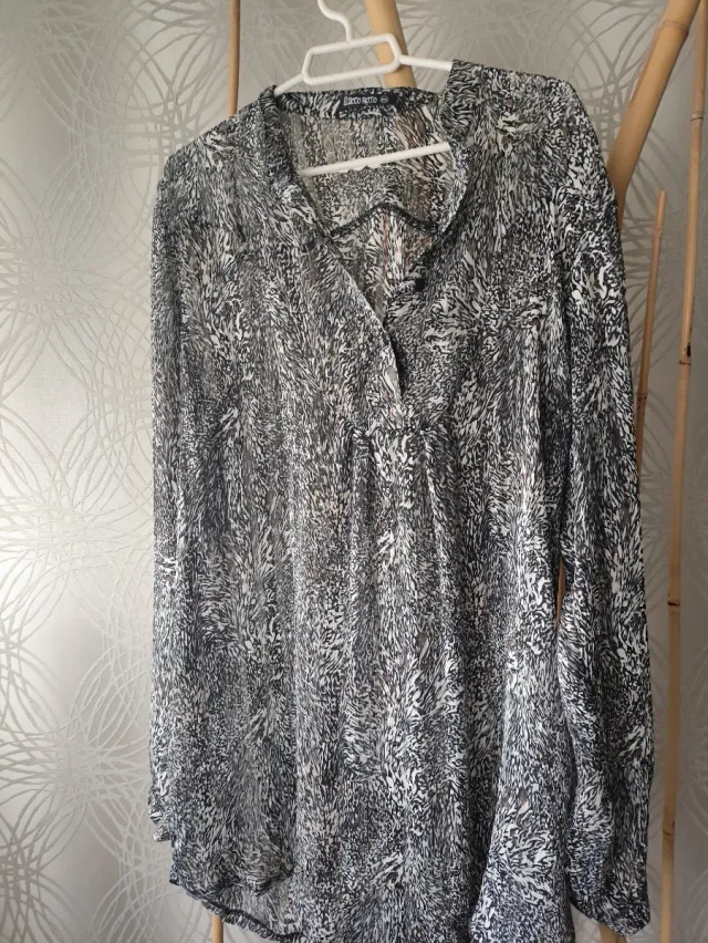Blusa XL Estampada Blanco y Negro