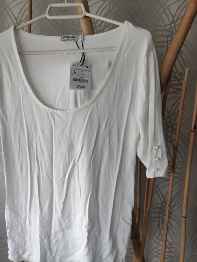 Camiseta Stradivarius Blanca Talla L nueva