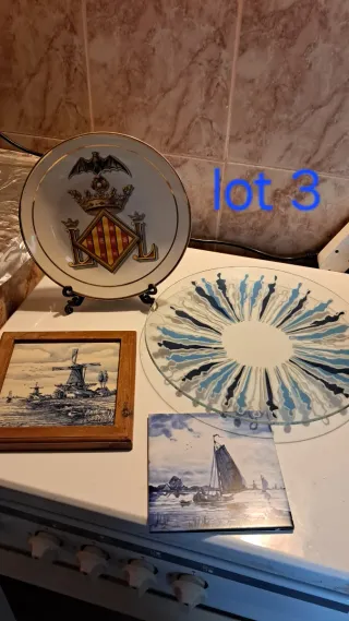 Lote 3: Platos decorativos y posavasos