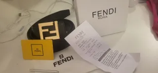 Cintura Fendi Pelle Nera Fibbia Oro