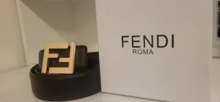 Cintura Fendi Pelle Nera Fibbia Oro